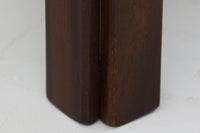 北欧より買い付けました。Illum WikkelsoによってデザインされたPlexus Chairです。マホガニー材とラタンの組み合わせが上品で美しく、日本のお部屋にも良く合う落ち着いた色味です。