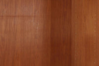 北欧より買い付けたHans J. Wegnerデザインのブックシェルフです。 彼のキャビネット類を数多く手がけたRY mobler社製の本棚です。本体はオーク材が使用されています。 シンプルなデザインながらも要所要所にウェグナーらしいデザインが施してあり、実用性にも優れている逸品です。