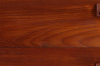 Borge mogensenデザインによるチェストドレッサーです。チーク材とオーク材の組み合わせが美しく、多機能で使い勝手の良い作品です。