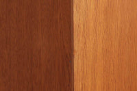 北欧より買い付けたHans J. Wegnerデザインのブックシェルフです。 彼のキャビネット類を数多く手がけたRY mobler社製の本棚です。本体はオーク材が使用されています。 シンプルなデザインながらも要所要所にウェグナーらしいデザインが施してあり、実用性にも優れている逸品です。こちらは全ての棚板の高さ調整が出来る珍しいモデルです。