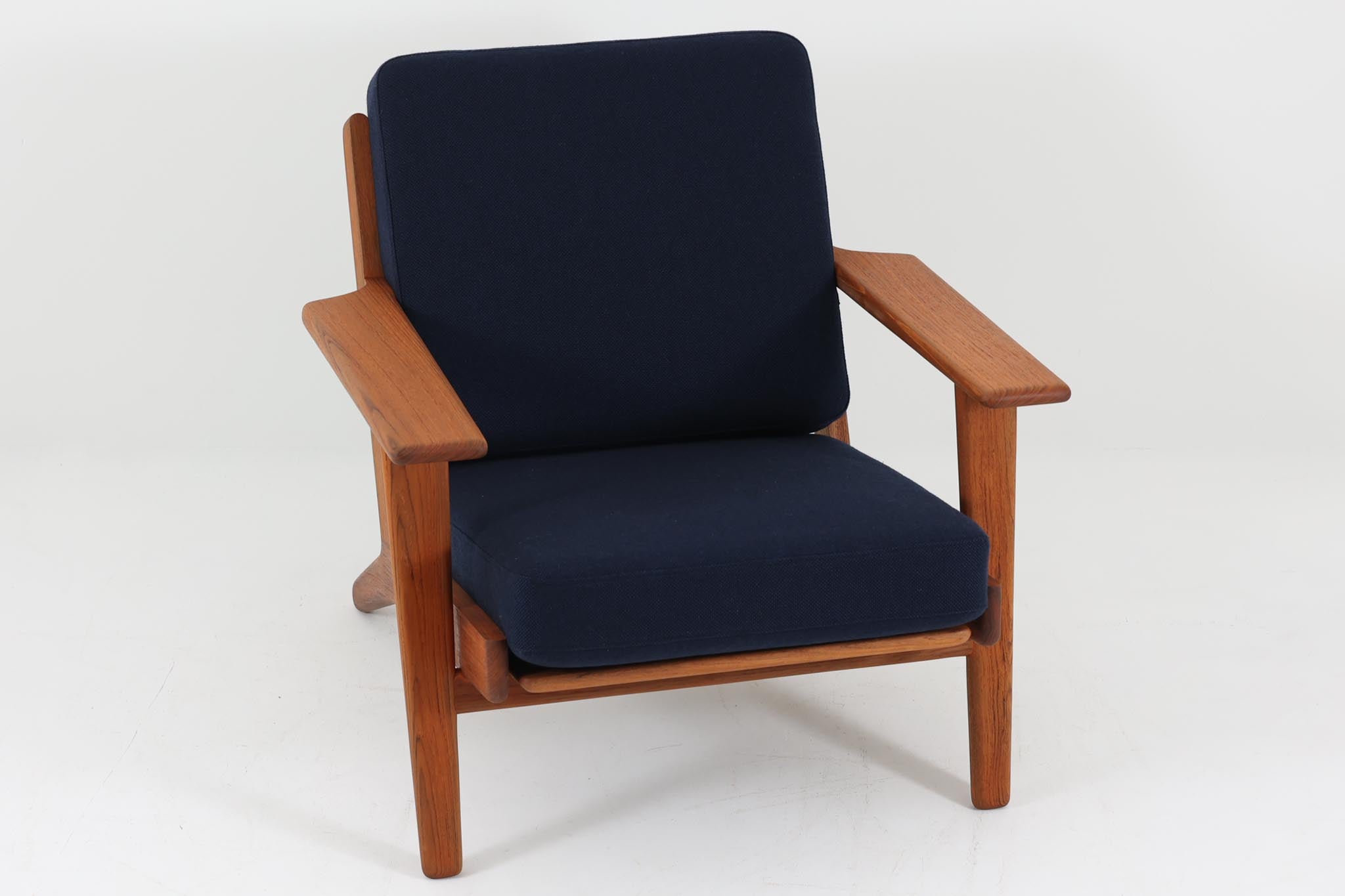 Hans J Wegner ハンス・J・ウェグナー GE290 ゲタマ社 ソファ Hans J.Wegner(ハンス・J・ウェグナー) GE290 シングルソファ チーク材
