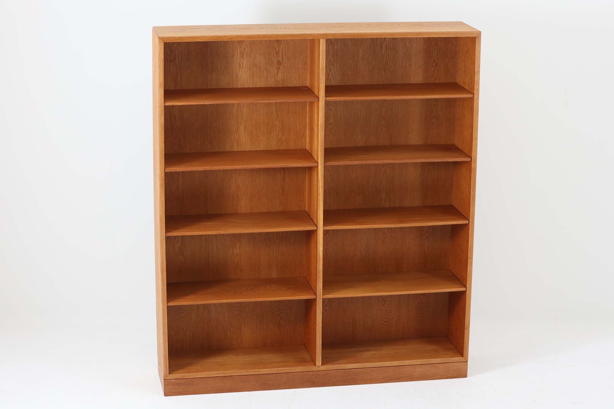 Borge mogensen(ボーエ・モーエンセン) ブックシェルフ オーク材 FDB