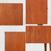 カイ・クリスチャンセンが手掛け、フェルドバレス・モーベルファブリック社によって製作された4段チェストは、北欧ビンテージらしい端正な佇まいと高い実用性を兼ね備えた一台です。良質なチーク材を用いた本体は、木目の美しさが前面に表れ、半円状に削り出された取手や細身のテーパードレッグが、全体に軽やかで洗練された印象を与えています。引き出しは深さにゆとりがあり収納力も十分で、衣類や小物の整理に最適です。経年変化によって深みを増したチークの色合いが空間に温もりを添え、リビングや寝室、書斎など幅広いシーンで主役として活躍します。