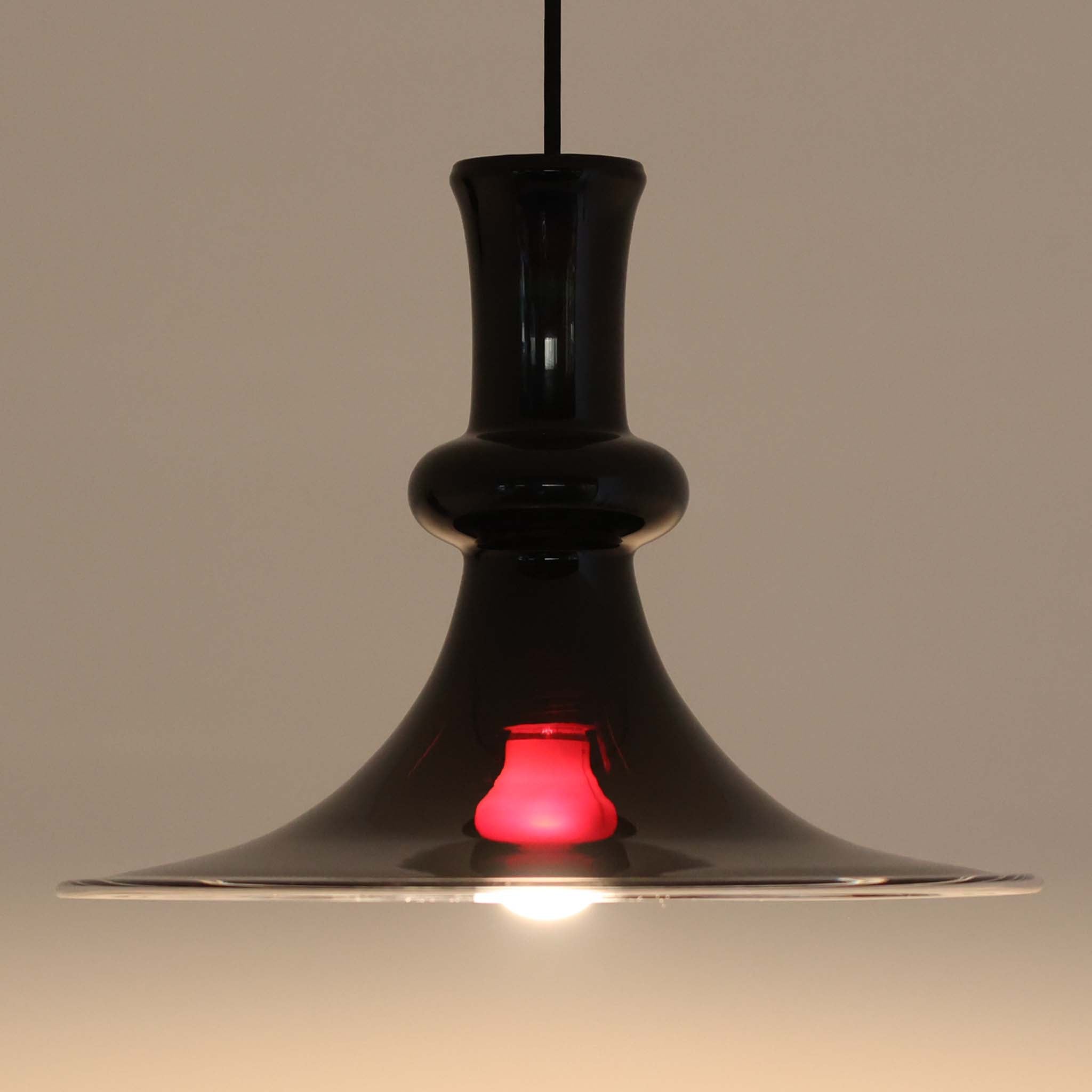 Michael Bang ペンダントライト Etude 直径38cm Holmegaard マイケル