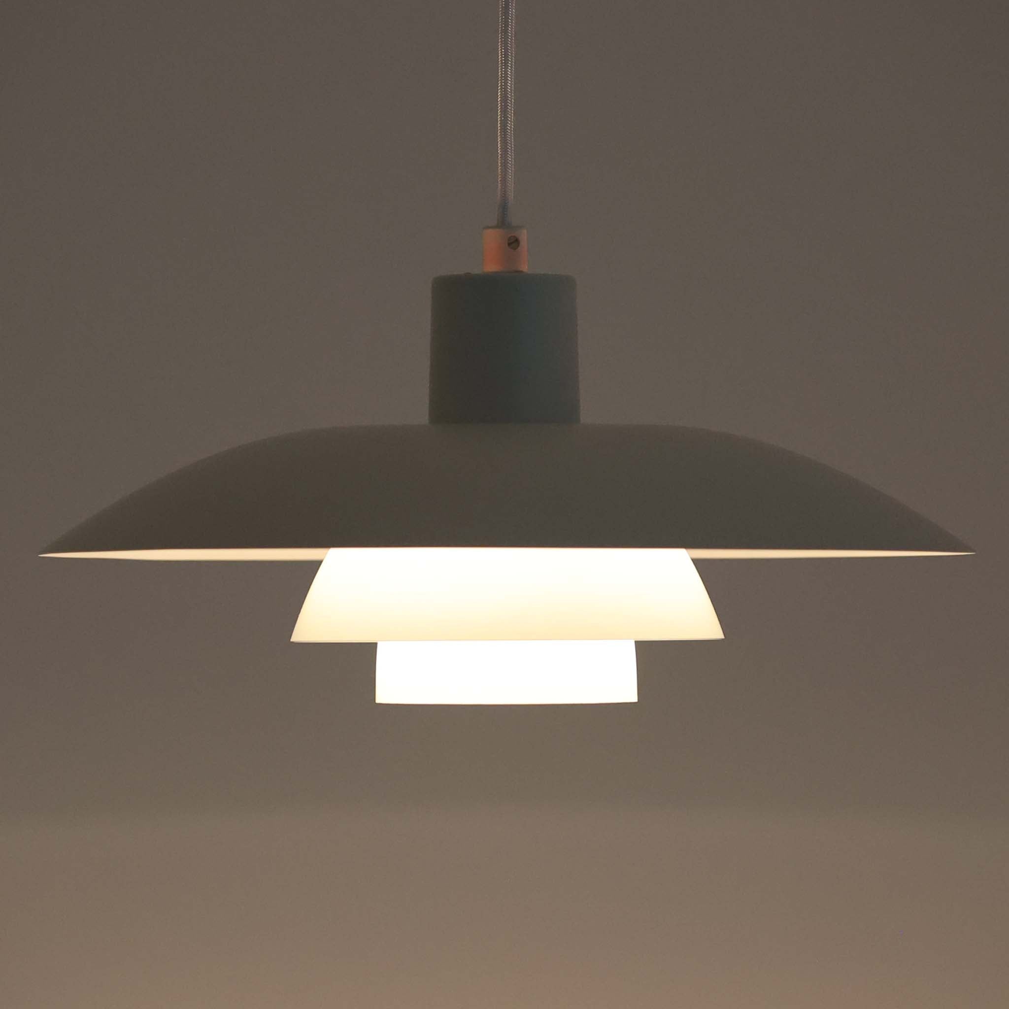 PH4 ルイス ポールセン ペンダントライト 北欧 デンマーク Poul Henningsen ペンダントライト PH4 直径40cm Louis Poulsen ポール