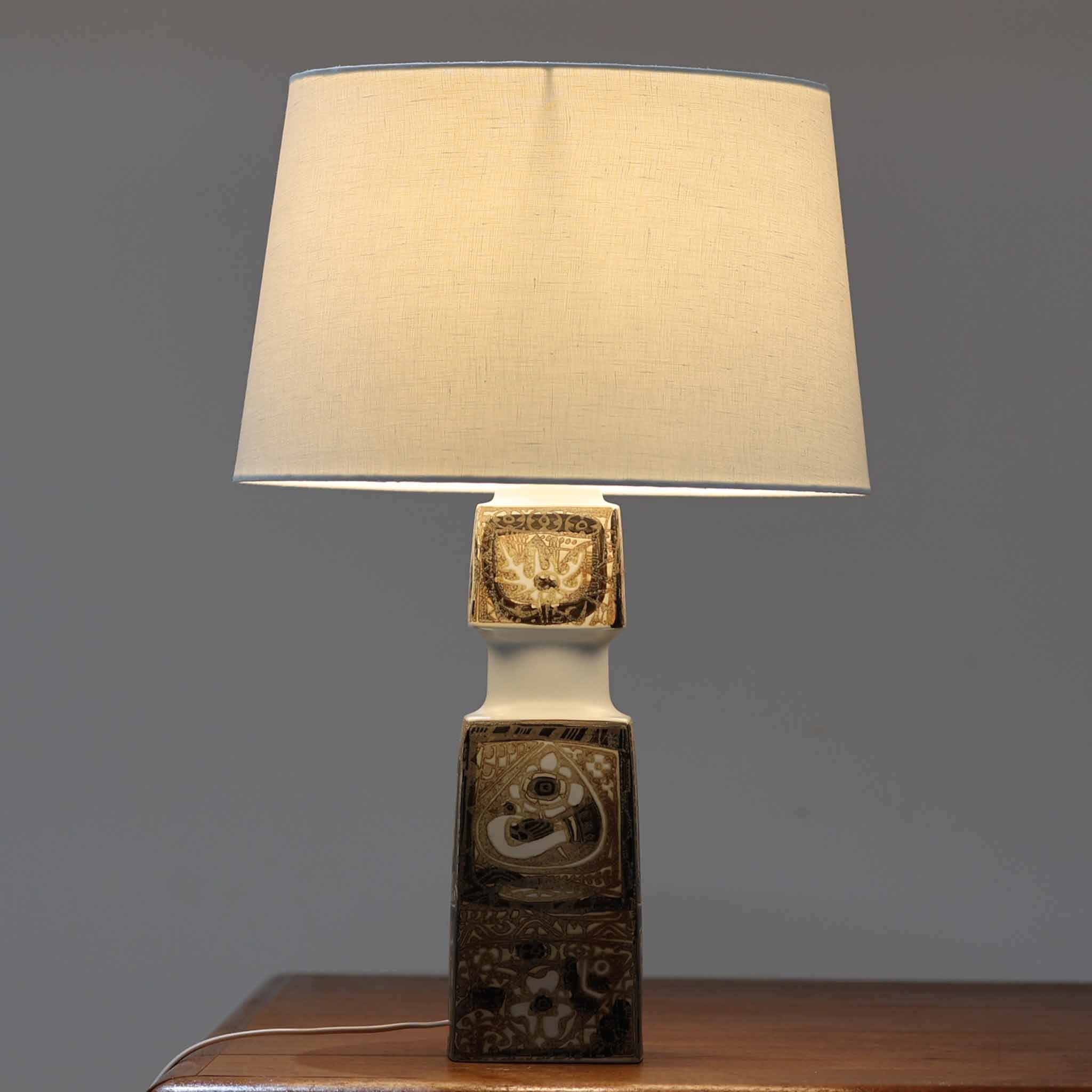 Nils Thorsson テーブルランプ 大きめ BACA 高さ50cm Royal Copenhagen 
