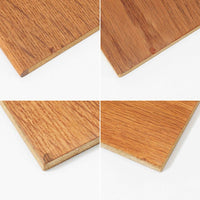 ボーエ・モーエンセンが手がけ、FDB Moblerより製作された北欧ビンテージのブックシェルフです。オーク材の木目を活かした端正で実直な佇まいは、生活に寄り添う家具を追求したデザイン哲学を色濃く感じさせます。左右に分かれた棚構成は収納力に優れ、書籍や器、オブジェまで整然と収められる構造です。特徴的な脚部は後年に付け替えられたものではなく、FDB社で製造されたオリジナル仕様で、取り外すと刻印が確認できます。全体に軽やかさと安定感を与える脚部と、長年の使用によって深みを増した素材感が相まい、空間に静かな存在感とビンテージならではの魅力を添える一台です。