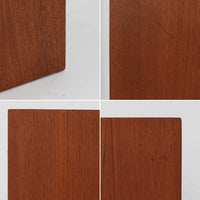 Nils Jonssonがデザインし、Hugo Troedsより発表されたモデルDomi 13のディスプレイシェルフです。チーク材の美しい木目と温かみのある色合いが空間に上質な北欧らしさをもたらします。上段・中段・下段のセクション構造で、それぞれを分けて使用できる柔軟な設計も魅力。下段は右側に引き出し、左側に高さ調整可能な棚を備え、実用性にも優れています。削り出しの取っ手や端正なフレームラインに職人技が感じられ、経年により深みを増した風合いがビンテージならではの存在感を放つ一品です。