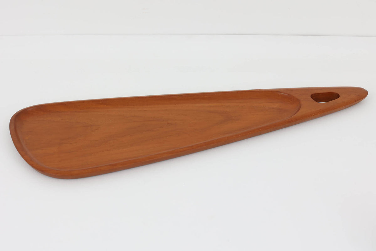 スウェーデン製 AKTA BANGKOK TEAK チーク無垢材のトレイ – CHLOROS