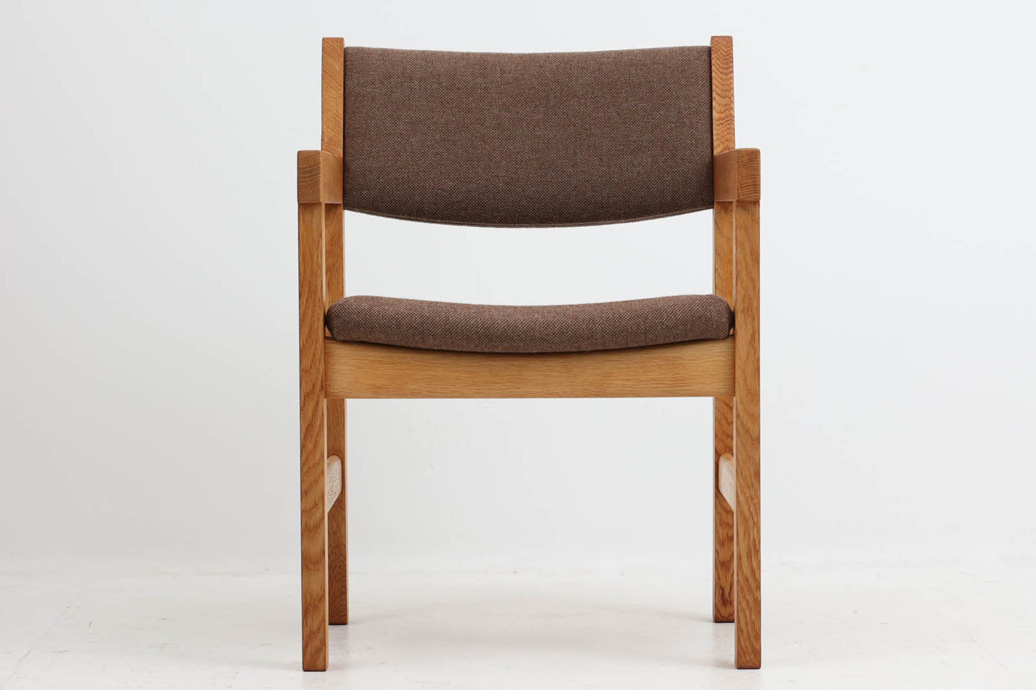 北欧家具ビンテージ アームチェア オーク材 Hans J.Wegner（ハンス・J