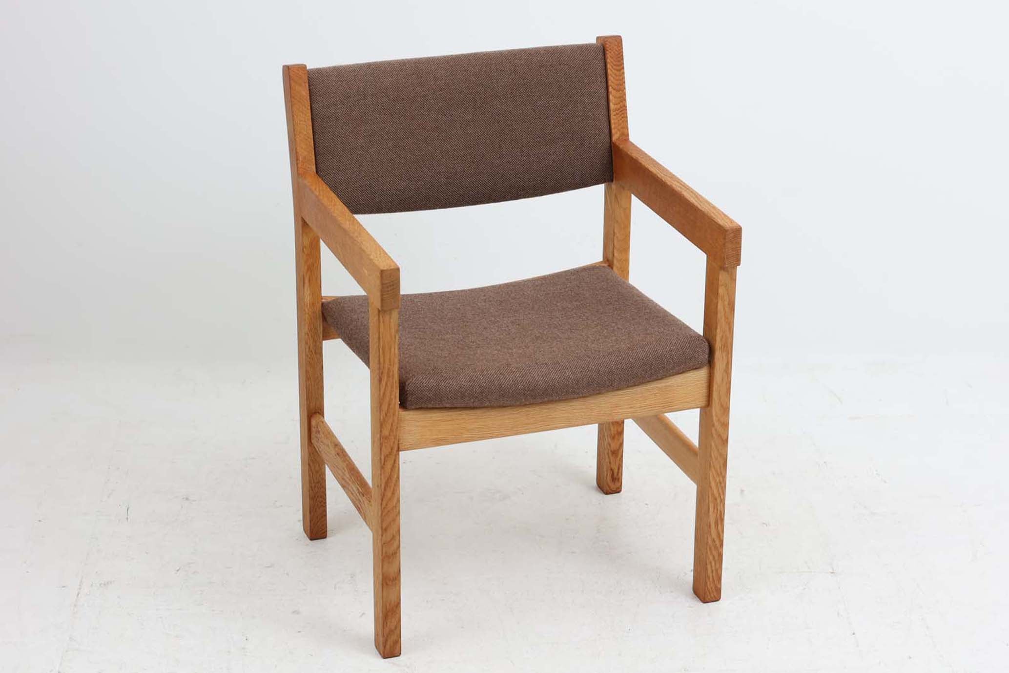 北欧家具ビンテージ アームチェア オーク材 Hans J.Wegner（ハンス・J