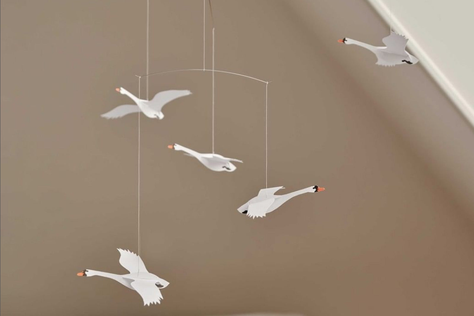 【現品限り】電動モビール 白鳥 現品限り】電動モビール 白鳥