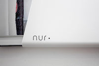 NurDesignは2013年に設立された、デンマークの新しいデザイン会社です。会社の略語「NUR」は、ドイツ語で「のみ」または「ただ」のデザインの本質的な表現があることを意味します。全ての製品はシンプルでミニマルなアプローチによりスタイリッシュでモダン。機能的で使い易く生活に役立つ物ばかりです。