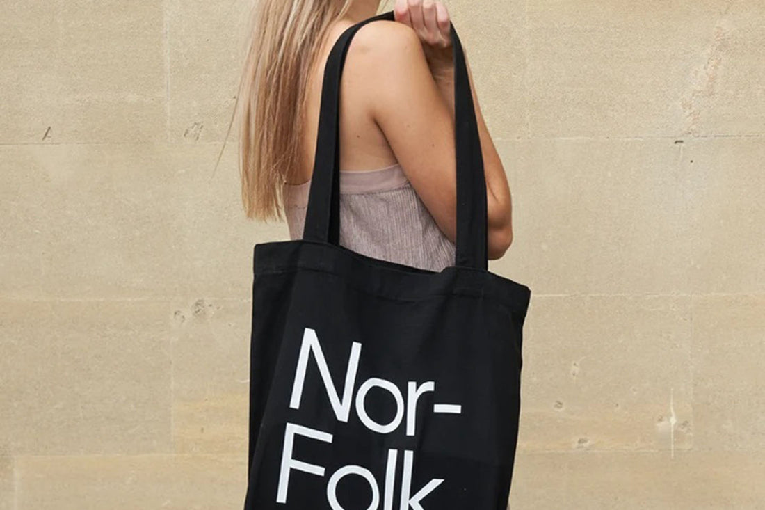「Nor-Folk」はイギリスに住む夫婦が、子育てを楽しもうと考えて立ち上げたブランドです。シンプルでモノトーンな雰囲気が魅力的。可愛らしくてユニークなデザインなのでお祝いのプレゼントにも最適です。