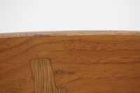 デンマークより買い付けたハンス・J・ウェグナーデザインによるチェア「CH30」です。背もたれのジョイント部が特徴的なデザインです。背もたれにチーク材が使用された希少なモデルです。生地はミナペルホネンの「タンバリン」を使用いたしました。人気のため現在復刻されましたが、チーク材とオーク材の組み合わせはビンテージ品でのみ入手可能です。