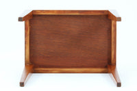 北欧より買い付けたサイドテーブルです。天板と脚の角はトメ加工が施されています。SeverinHansenJr.の代表的なデザインです。