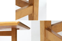 北欧より買い付けた、ゲートレッグダイニングテーブルです。希少なチーク材が天板に使用されています。ゲートレッグとは、可動式の足でテーブルの天板を支え、用途に合った大きさに替えられる、伸長式のテーブルで、ヨーロッパではスタンダードアイテムになっています。大きさは、3段階に変化し、折りたたんだ状態は壁面の棚になり、片方を上げると2人用のテーブル、両方上げると4人用のテーブルになります。使わないときはコンパクトなので、サブのテーブルとしても良いと思います。ファネットチェアで有名なEdsbyVerken社による希少な作品です。