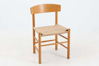 北欧より買い付けたシェーカーチェアです。数あるmogensenの作品の中でも名作で永く愛されています。ペーパーコードはデンマーク製の物を使用して張替を行いましたのでこれからも永くご使用いただけます。