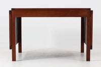 デンマークより買い付けたセンターテーブルです。Borgemogensenのソファと相性の良いmodel5360センターテーブルです。シンプルなデザインで拡張機能付きで使い勝手も良さそうです。良質なチーク材が使用されている希少なモデルです。