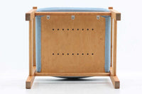 デンマークより買い付けたウェグナーデザインによるチェアです。お子様の使用にも耐えれる堅牢でしっかりとした造りです。良質なオーク材が使用されており飽きの来ないデザインです。