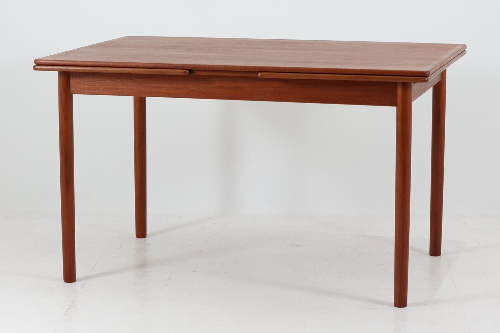 デンマーク製 エクステンションダイニングテーブル 幅 125cm チーク材