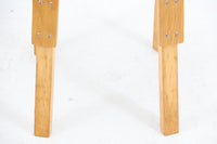 北欧より買い付けたアルヴァ・アアルトデザインNo66チェアです。非常にすっきりとしたフォルムで名作椅子ならではの風合いが感じられます。ビンテージ品ならではの味わい深い雰囲気はお部屋に温かみを与えてくれそうです。