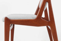 デンマークの名工Vamomobelfabrik社の熟練の職人によって作成された「Ella」チェアです。ArneVodderならではの強度とデザイン性が両立した名作椅子です。背もたれは座った時にフィットする様に回転式となっており座り心地も良好です。アーム付きのタイプもございますが、こちらはアームレスタイプとなっております。