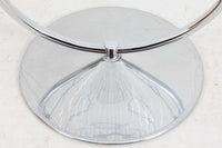 1973年にVernerPantonによってデザインされたモデルで、FritzHansen社によって製造されていましたが、現在は廃盤となっている様です。本体は回転せず固定式となります。