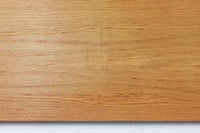 Hundevad&Co社製の造りが良いブックシェルフです。良質なオーク材が使用されています。大型で様々な本が収納可能です。PoulHundevadならではの棚板前面のスリットとタボが見えない設計により非常にすっきりとした印象に仕上がっています。