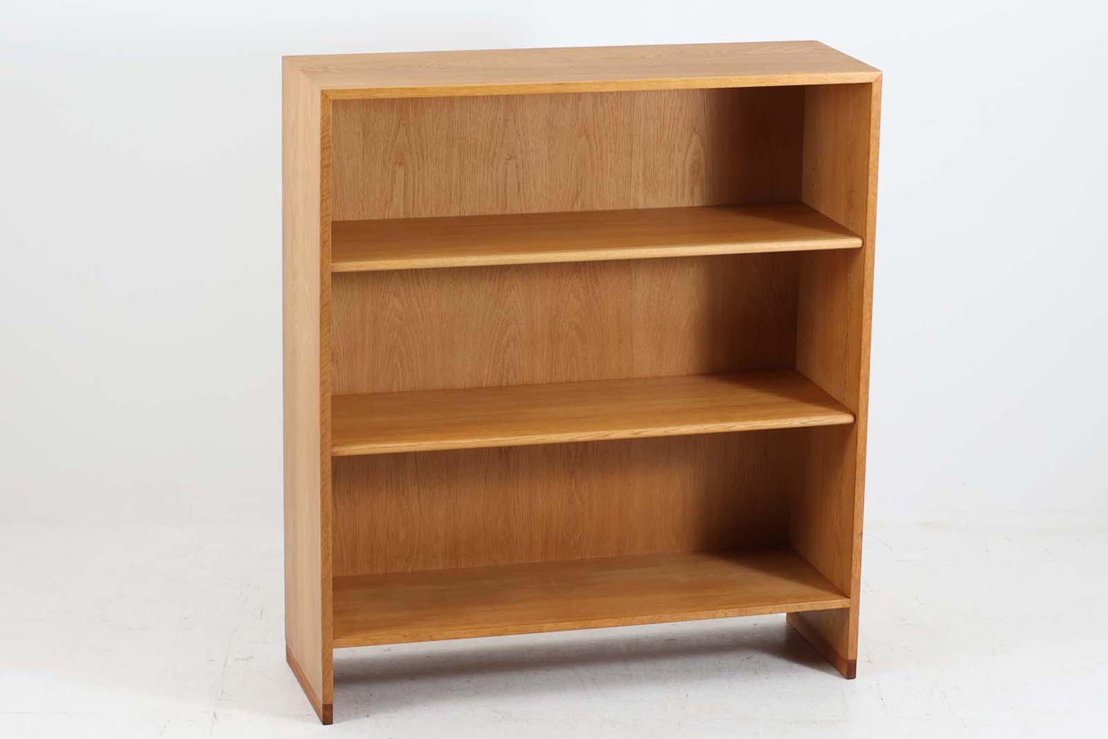 Hans J.Wegner(ハンス・J・ウェグナー) スモールブックシェルフ