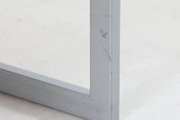 北欧より買い付けたBang&Olufsen社製AVボードです。非常にデザインが優れている事で有名な会社ですが、こちらのキャビネットはシンプルなデザインです。オーディオのデザインを引き立たせる様なそんな雰囲気に仕上がっています。オーク材の希少なモデルです。