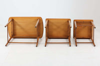 デンマークより買い付けました。シンプルなデザインですが脚先が渡し木で繋がれた堅牢な造りのネストテーブルです。天板には良質なチーク材、脚部にはオーク材が使用されており異なる素材の組み合わせも楽しめます。