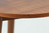 北欧より買い付けたサイドテーブルです。Gormmobler社のクオリティーの高い作品です。天板裏には灰皿がございます。