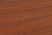 デンマークより買い付けた両袖デスクです。天板が浮いた様なデザインで大きいサイズですがすっきりとした印象も添えています。本体の造りも申し分なくクオリティーの高い商品です。バックシェルフもあるためお部屋の真ん中に置いてもご使用いただけます。