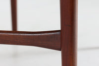 北欧より買い付けた「エレベーターテーブル」です。チーク材ならではの色味は空間に温かみを与えてくれそうですね。普段はセンターテーブルとして使用し、来客時などはさっと広げて、広めのセンターテーブルやダイニングテーブルとしてもご使用頂けます。