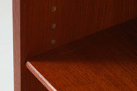 モーエンセンを代表するデザインで、デンマークの名工FDB社によって作成されています。小ぶりで使い勝手の良いサイズ感です。