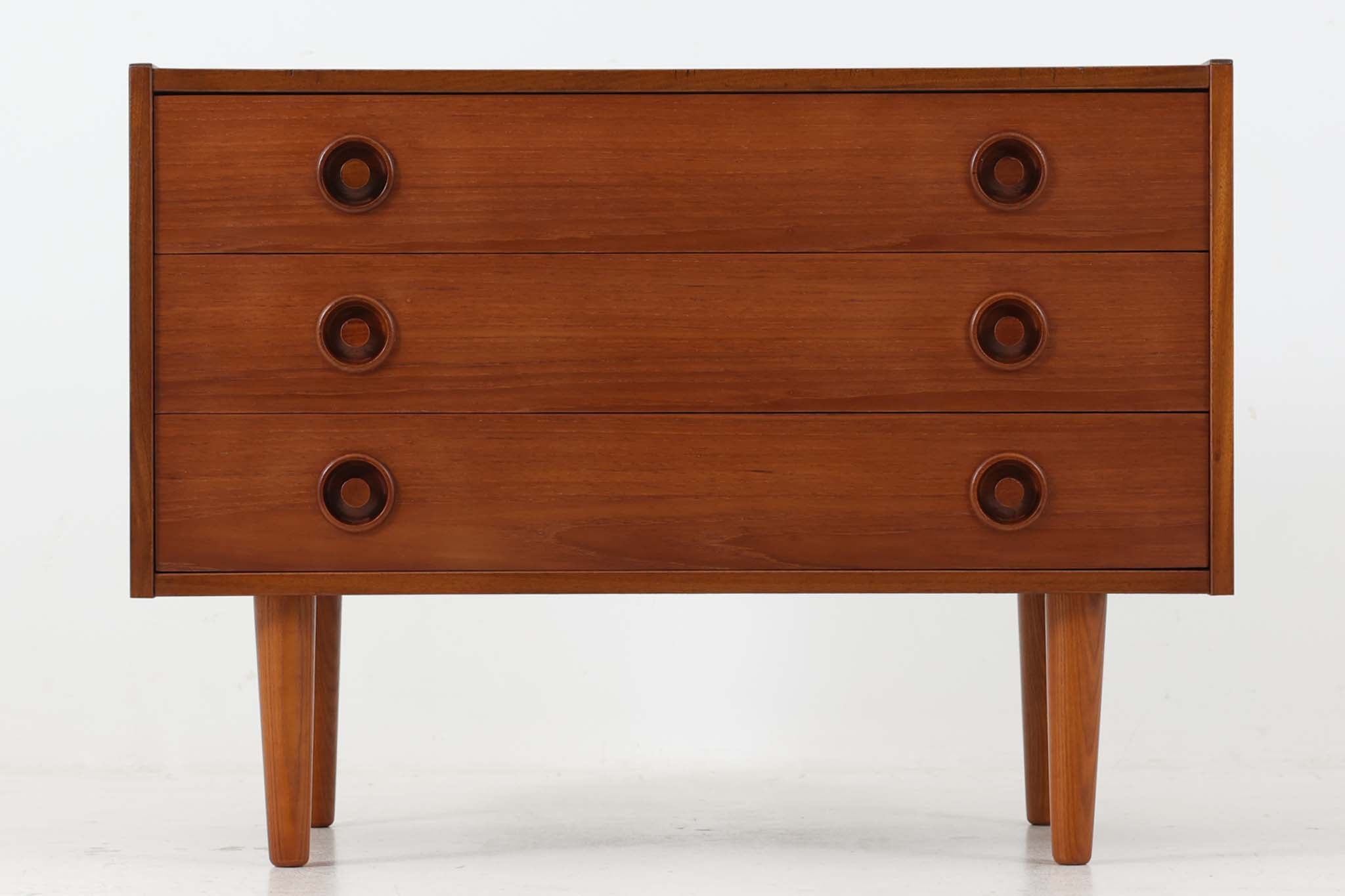 デンマーク製 チェスト3段 チーク材 北欧家具ビンテージ – CHLOROS