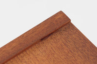 北欧より買い付けたローボードです。シンプルなフォルムで、良質なチーク材が使用されており、暖かみのある木肌が魅力的です。