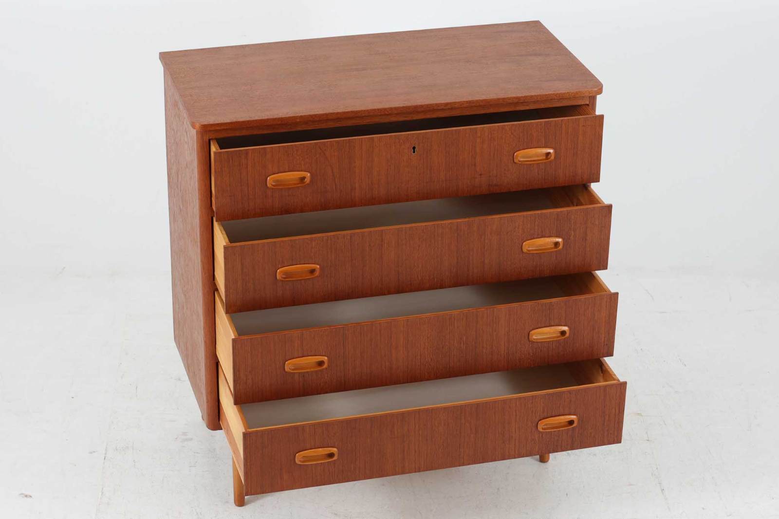 スウェーデン製 少し大きめのチェスト3段 チーク×ビーチ材 北欧家具