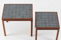 北欧より買い付けました。落ち着いた色味のタイルが使用されたネストテーブルです。