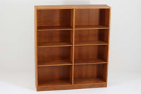 Borgemogensen(ボーエ・モーエンセン)によってデザインされたブックシェルフです。一見シンプルなフォルムですが、良質なオーク材が使用されており、FDB社によって細かい所まで丁寧に作成されています。リビングルームや書斎での本や装飾品の収納に最適です。