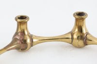 デンマークの人気デザイナー、JensHQuistgaardがデザインしたキャンドルホルダーです。クラシックなディテールも感じられる大変美しいお品です。複数の大きさの入手は稀なのでセットにて出品いたします。