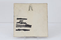 LisaLarsonの陶板です。こちらはストックホルム群のFCO(おそらくForeignCommunicationsOfficerもしくはCommonwealthOffice)によって依頼され作られた作品です。一般的に裏面には名前やサインが書かれているものがほとんどで、おそらくFCOから個人へ勲章のような形で送られたものではないかと思います。