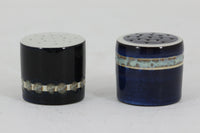 ロイヤルコペンハーゲン社製、ingelisekoefoedデザイン、Teneraシリーズのソルトペッパーセットです。