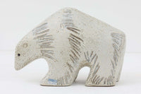 リサラーソンのSTORAZOO(大きな動物)シリーズのシロクマです。こちらはリサラーソンがデザインした製品の中でもLILLAZOOシリーズについてかなり初期の段階で製造されたシリーズになります。大きな動物はどれも個性があり存在感があります。こちらは1958年から1970年の間に製造されました。