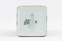 ロイヤルコペンハーゲン社製、BACAシリーズのフラワーベースです。