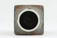 ロイヤルコペンハーゲン社製、BACAシリーズのフラワーベースです。