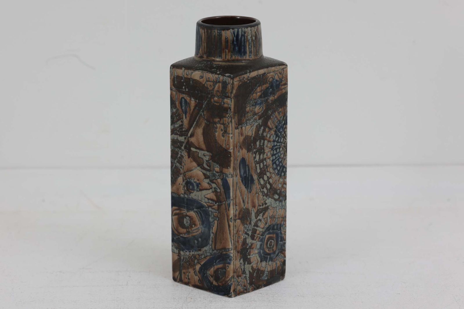 Royal Copenhagen ロイヤルコペンハーゲン BACAバッカ フラワー