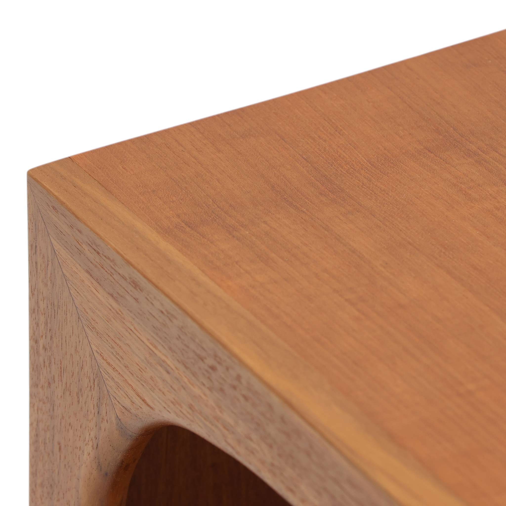 Stack Shelf 1.0 – CHLOROS