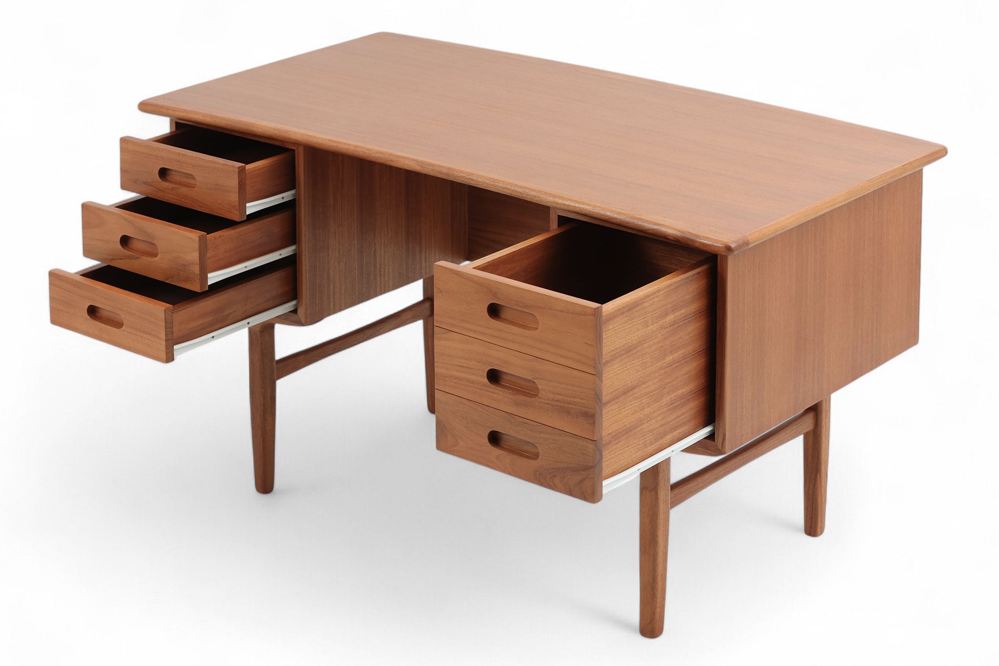 Foundation バックシェルフデスク R2 – CHLOROS